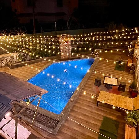 Govind Villa - 3Bhk Penthouse Suite With Pool Splash Lonavala Exterior foto